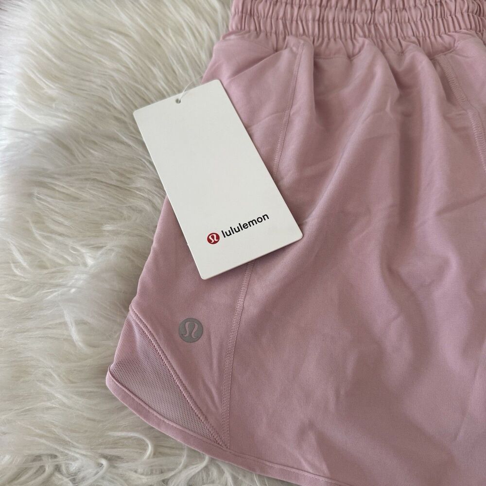 Lululemon Hotty Hot High Rise Shorts Women’s Size 4 Pink Haze 4” Lined Run NWT - Picture 12 of 12
